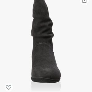 Cougar women’s waterproof wedge boots